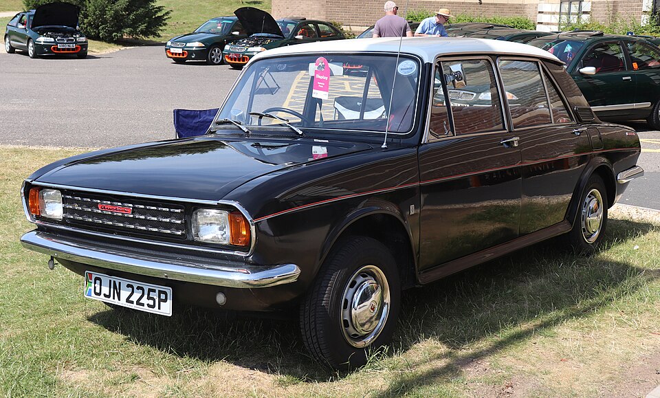 File:1976 Austin Apache 1.3 Front.jpg
