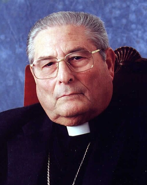 File:Mons. Noguer Carmona (30877902856).jpg