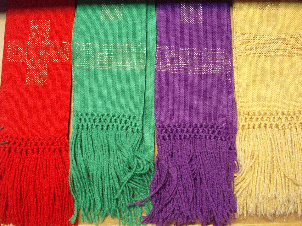 File:Stolecolours.jpg