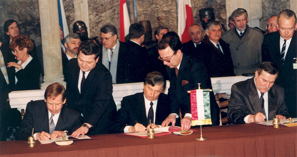 File:Foundation of the Visegrád Group.tiff