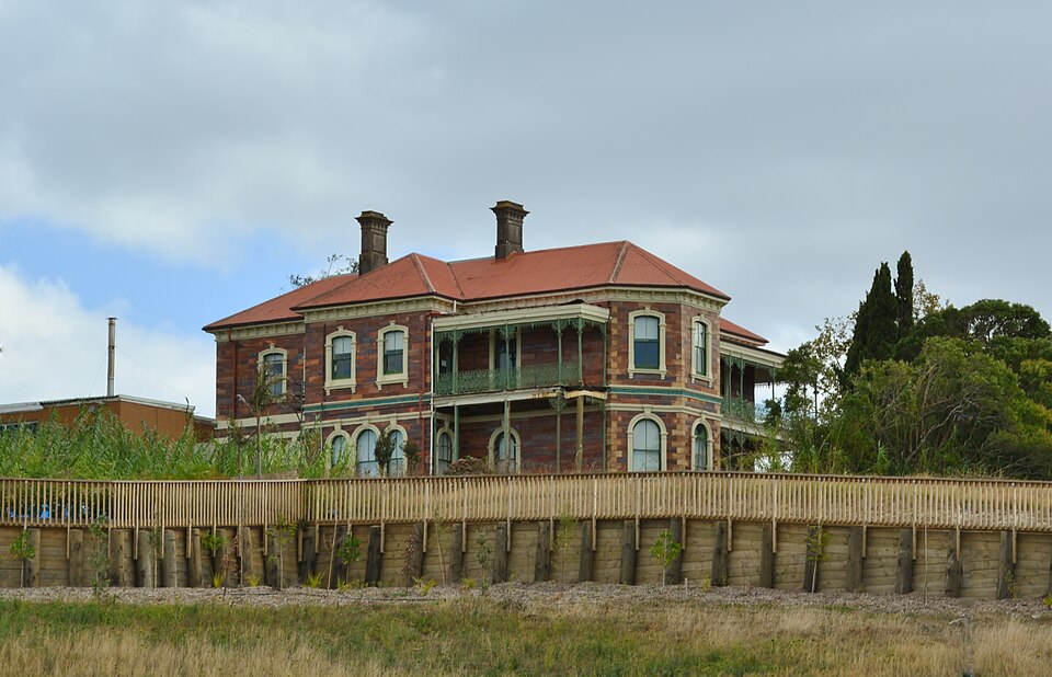 File:Hobsonville,West Auckland.New Zealand (12845487253).jpg