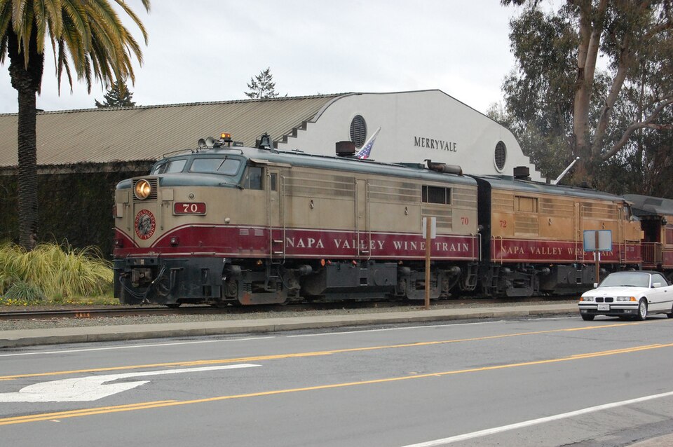 File:Napa Valley Wine Train 70.jpg