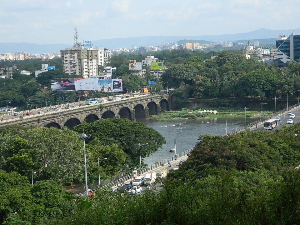 File:Old pool.JPG