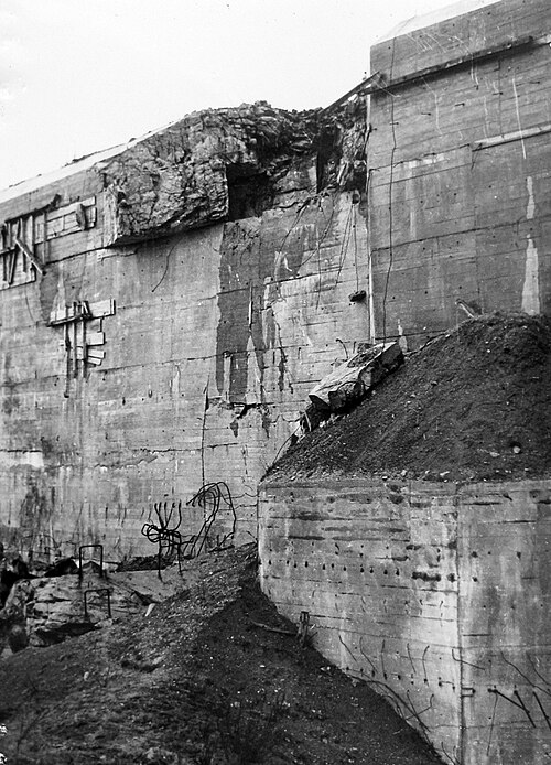 File:Watten site Tallboy damage.jpg