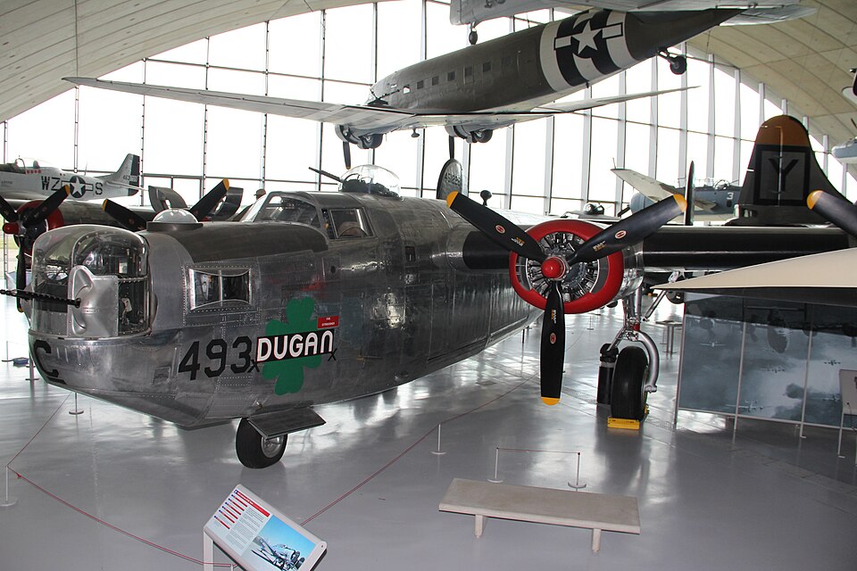File:Consolidated B-24 Liberator (9127085252).jpg