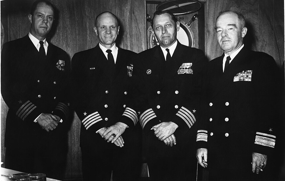 File:USS Chikaskia Change of Command 1964.jpg