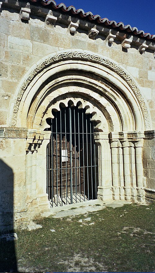 File:Villacadima.jpg