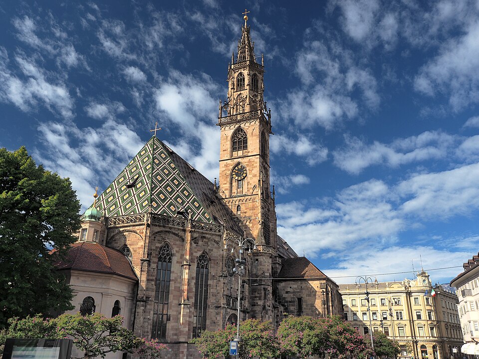 File:Bolzano - 50417361231.jpg
