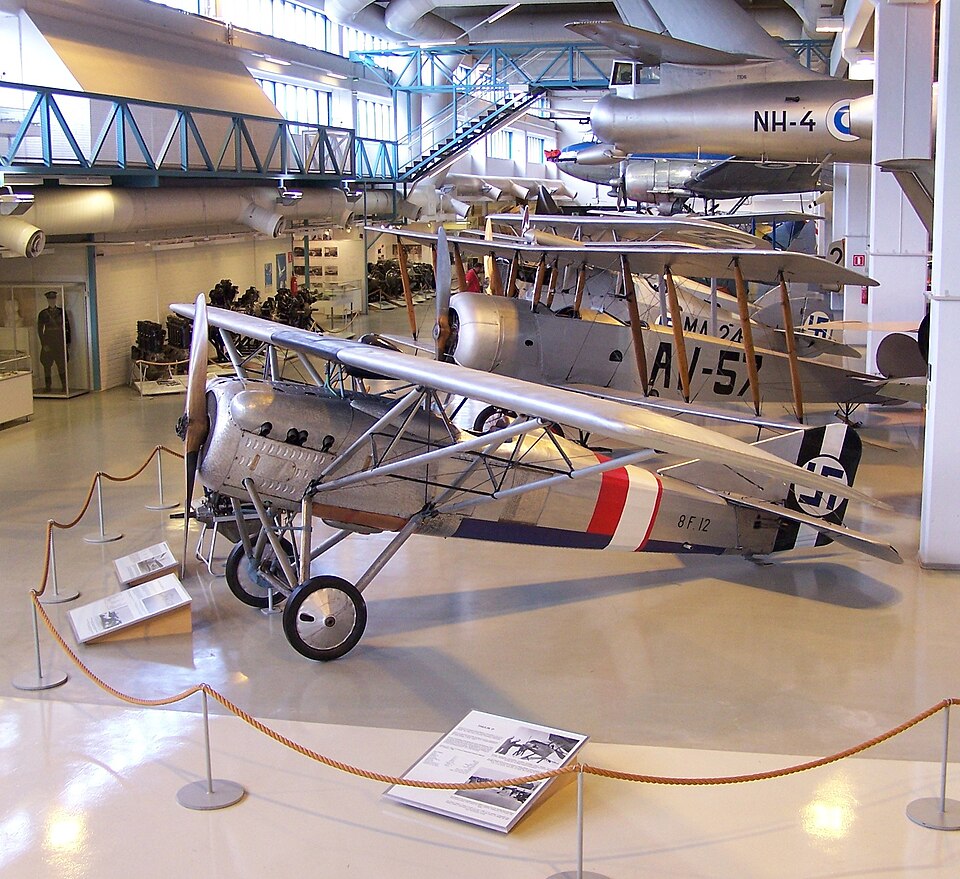 File:Gourdou Leseurre GL.22 2006-06-15.jpg