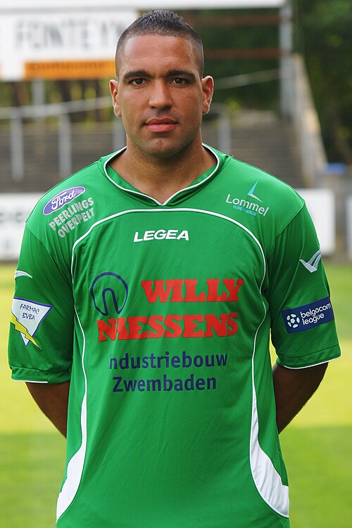File:Romero regales lommel united.jpg