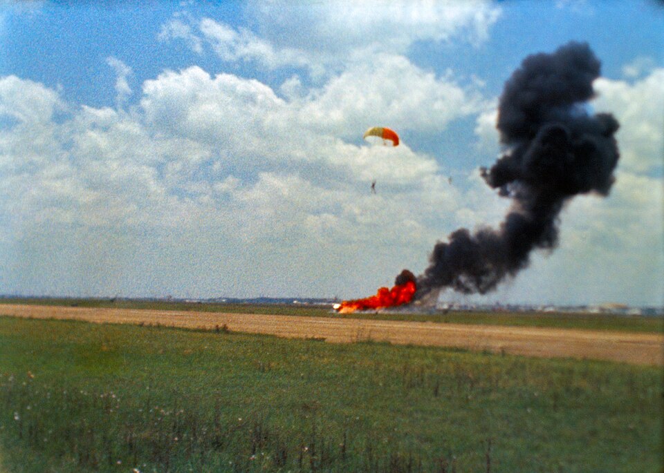 File:Apollo 11 LLRV 1.jpg