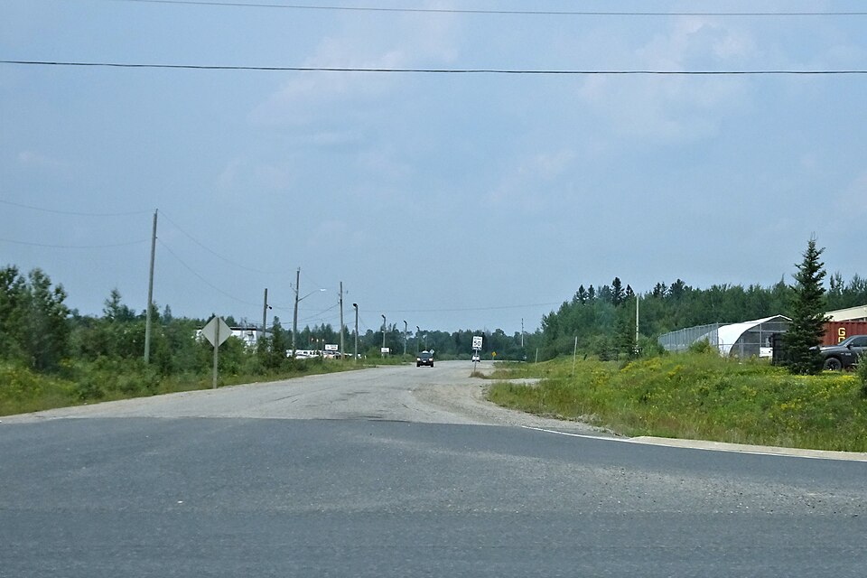 File:Hwy 579 Ontario.JPG