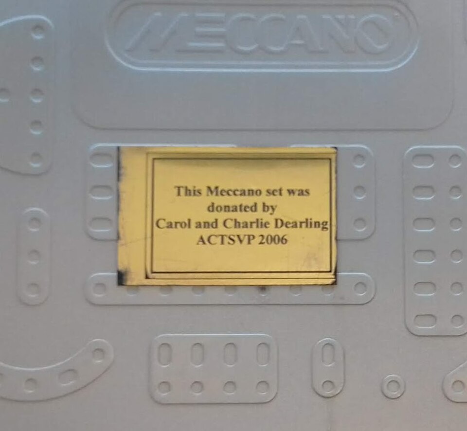 File:Meccano Box Donated by Carol Ver3.jpg