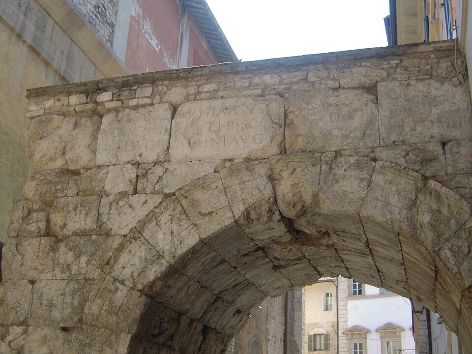 File:ArchofDrusus, external facade - iscription.jpg