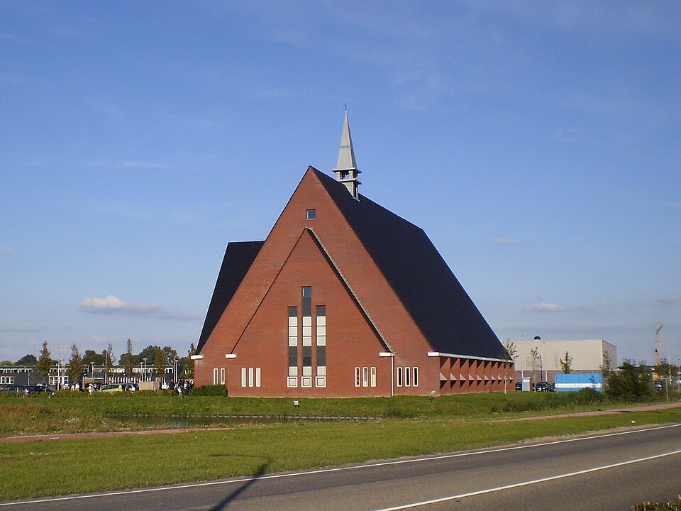 File:Gereformeerde Gemeente Barendrecht.jpg