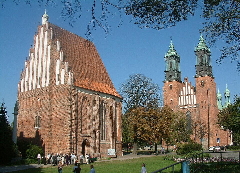 File:Ostrów Tumski Poznań RB1.JPG