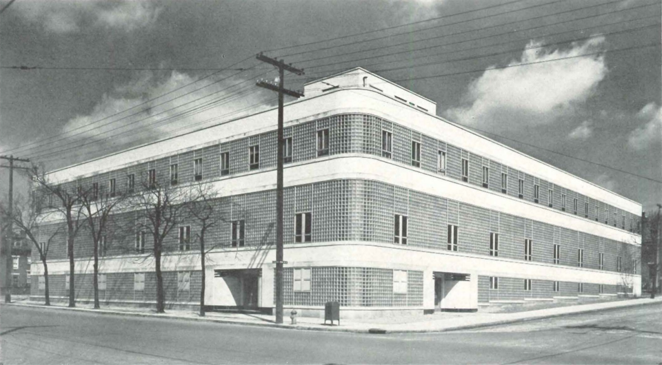 File:AEP Building, Columbus 01.png