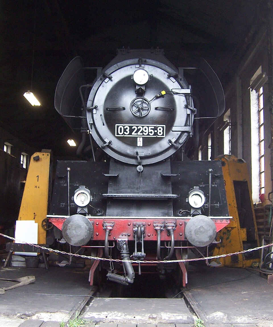 File:DRG BR 03 2295 2009-10-11.jpg