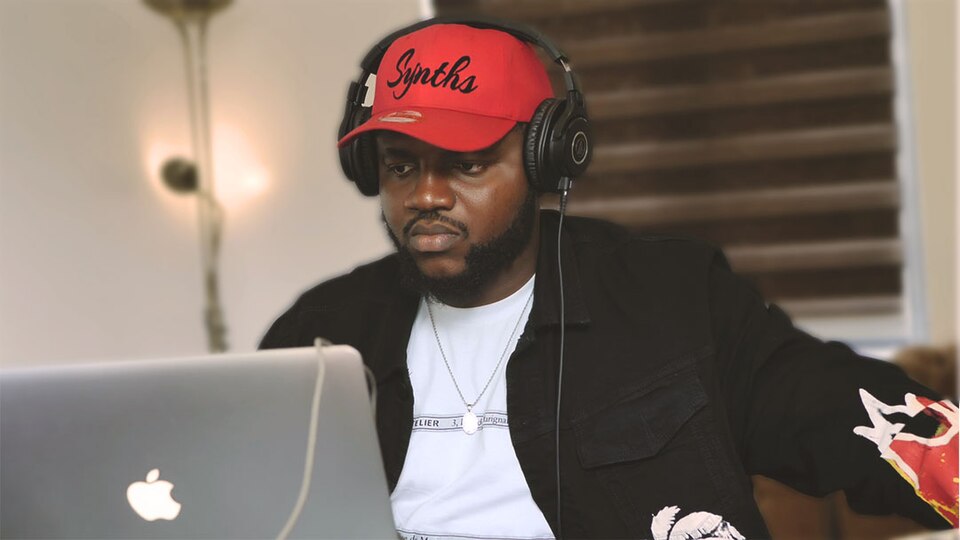 File:Jay Synths.jpg