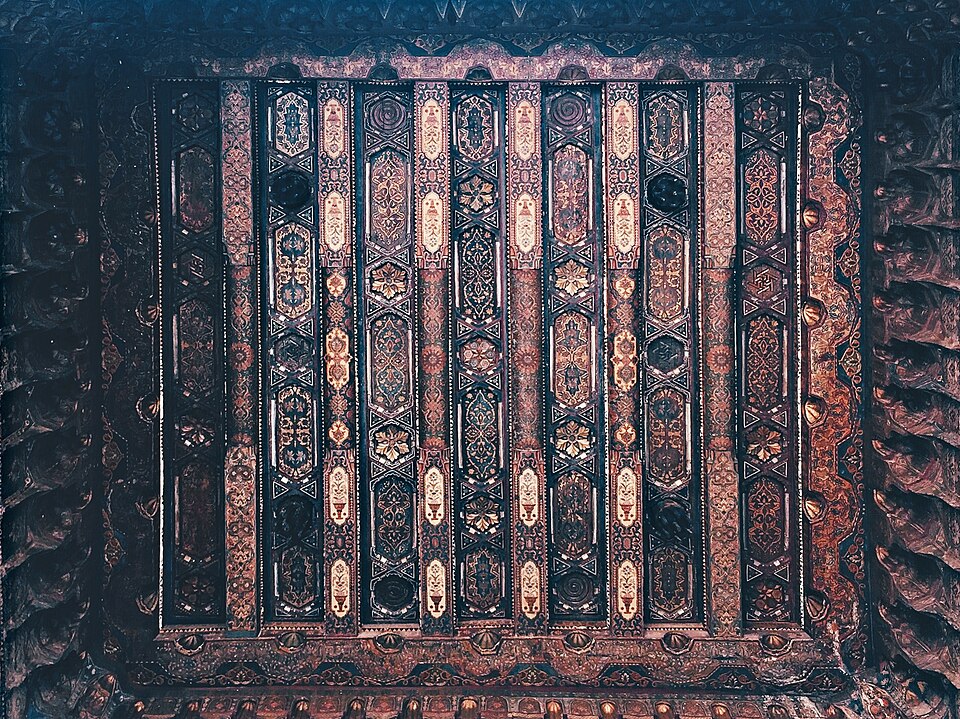 File:Azm Palace - Ceiling.jpg