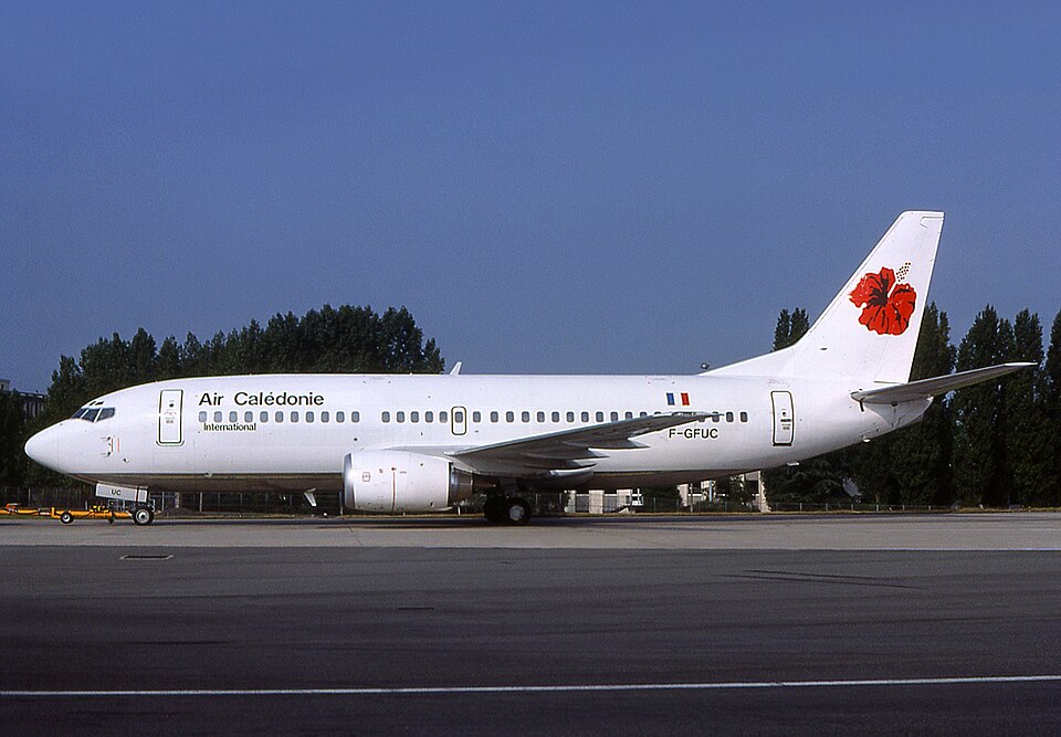 File:Boeing 737-33A, Air Caledonie International AN1615090.jpg