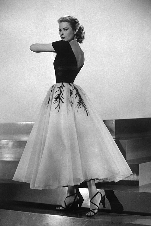 File:Grace Kelly Rear Window promo.jpg