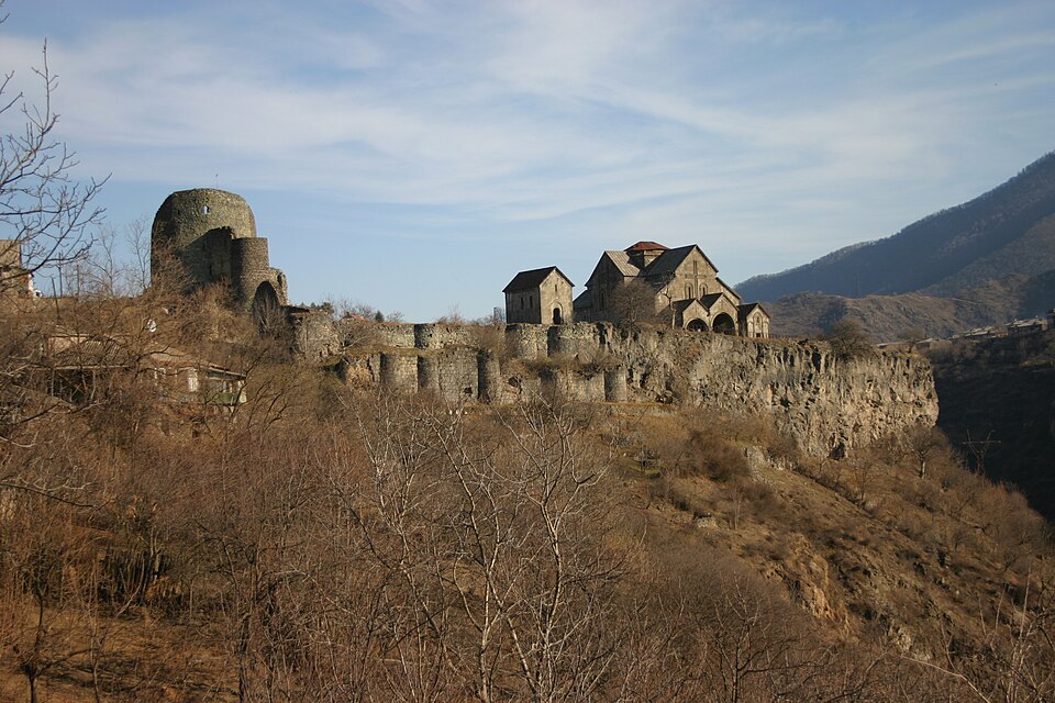 File:Akhtala monastery 110.JPG