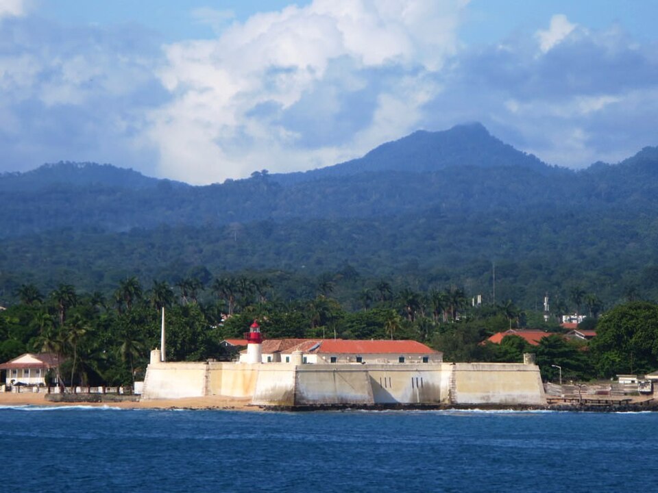 File:Forte de Sao Sebastiao (20026107129).jpg