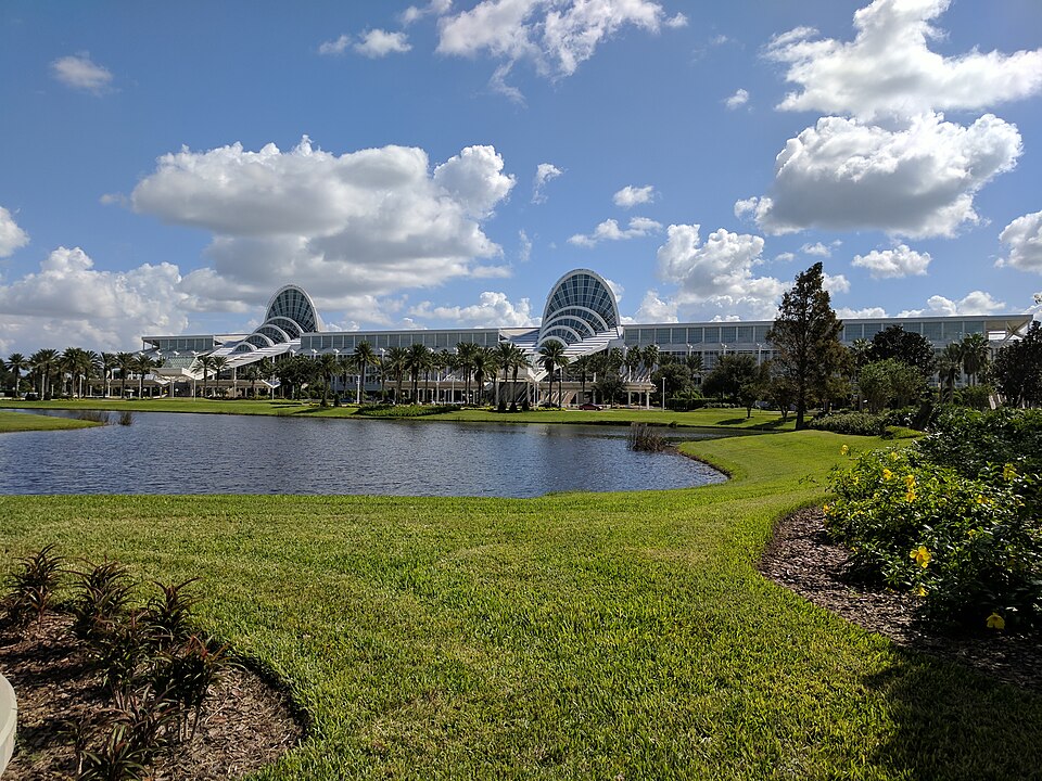 File:Orange County Convention Center (37966295531).jpg