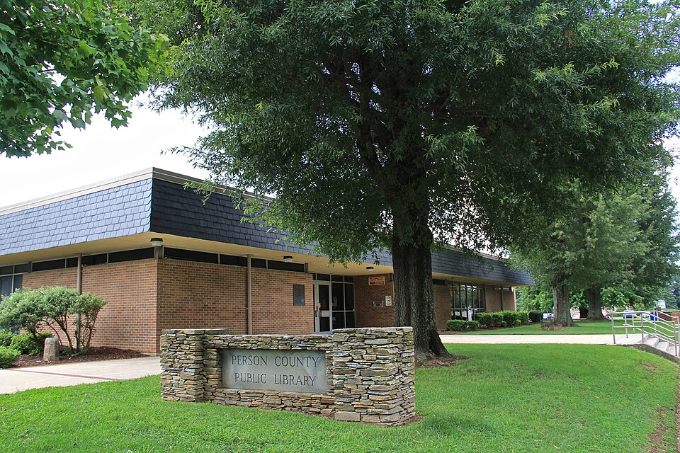 File:Person County Public Library.jpg