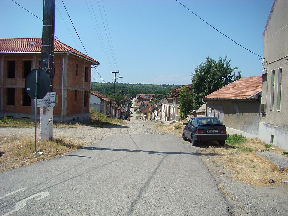 File:RO CS Domasnea (2).JPG