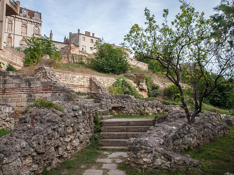 File:Orasul antic Tomis - Therme.jpg