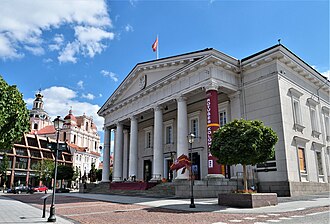 Façade, 2022