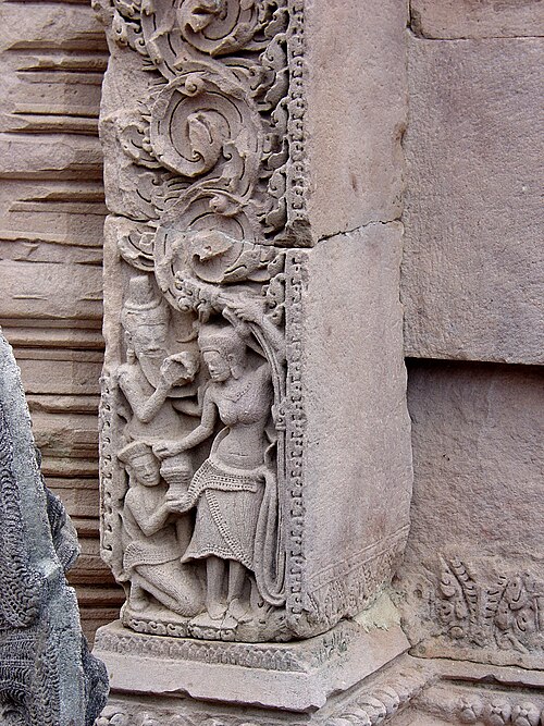 File:Shalabhanjika, Phnom Rung 0429.jpg