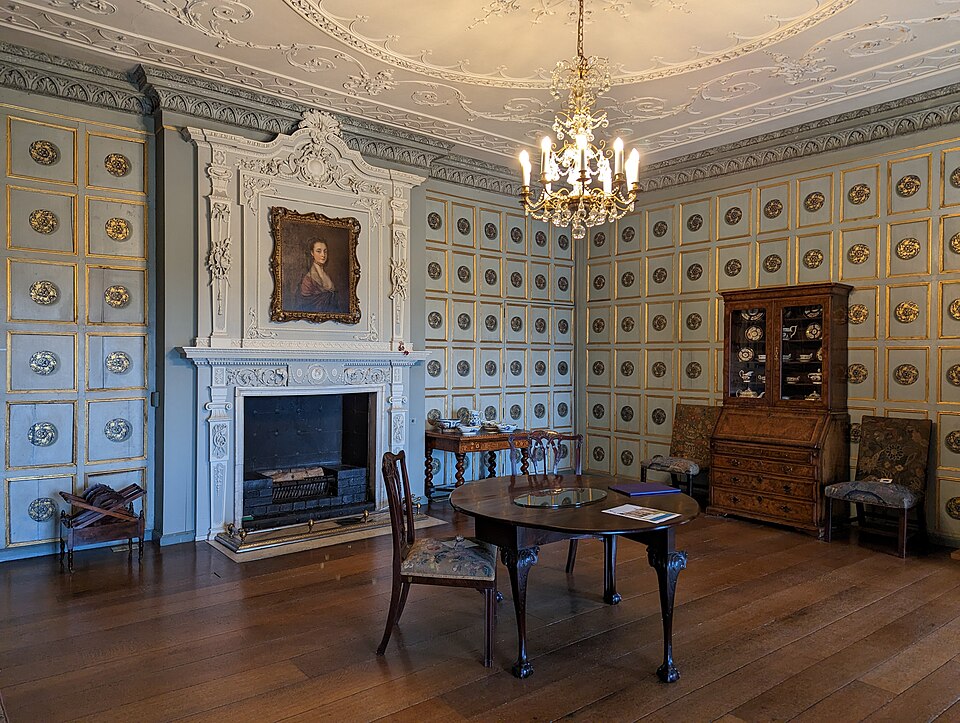 File:The Blue Room at Croft Castle.jpg