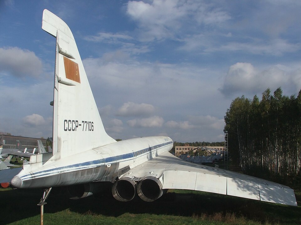 File:Tupolev Tu-144S, Aeroflot AN1180630.jpg