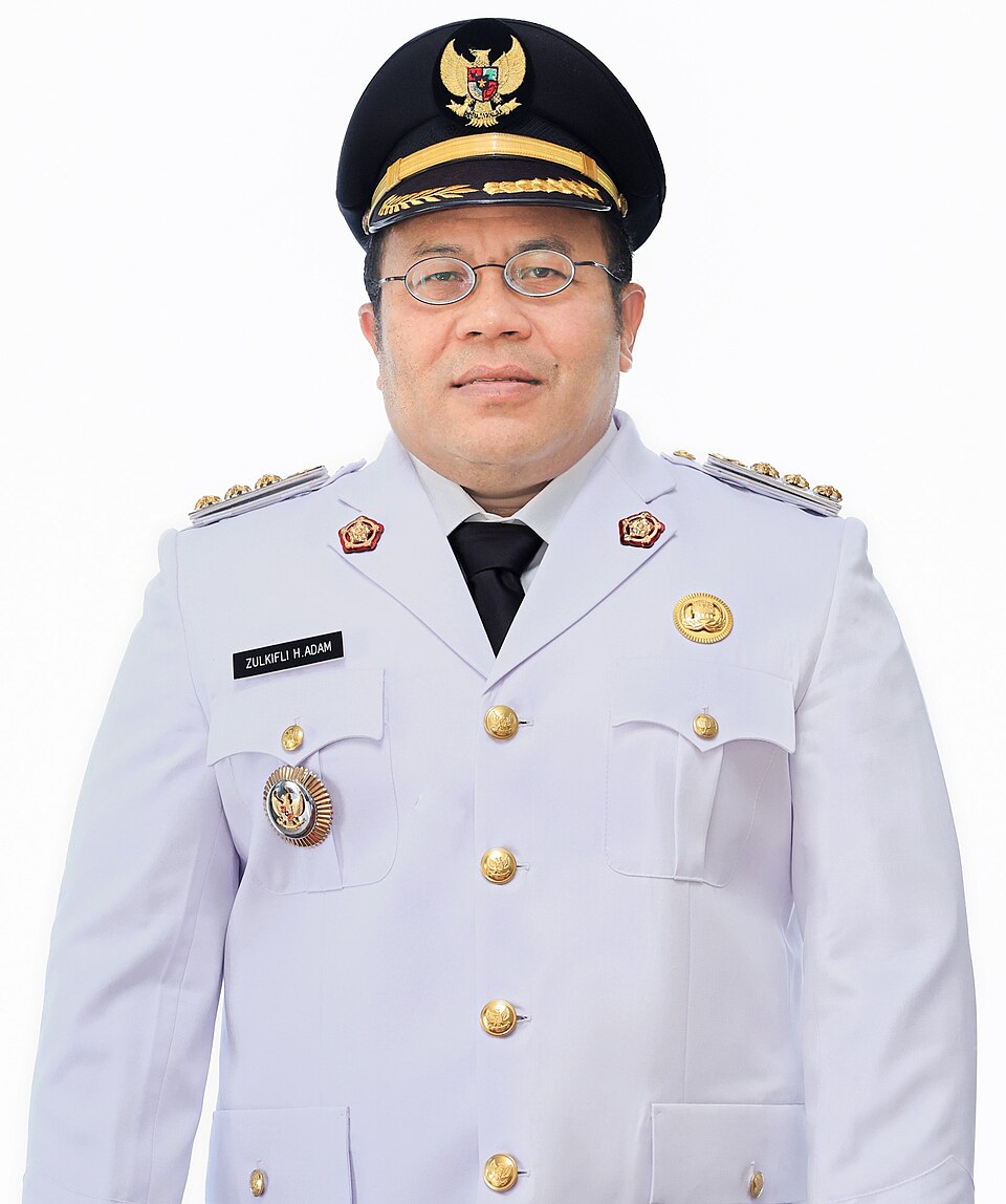 File:Wali Kota Sabang Zulkifli H. Adam.jpg