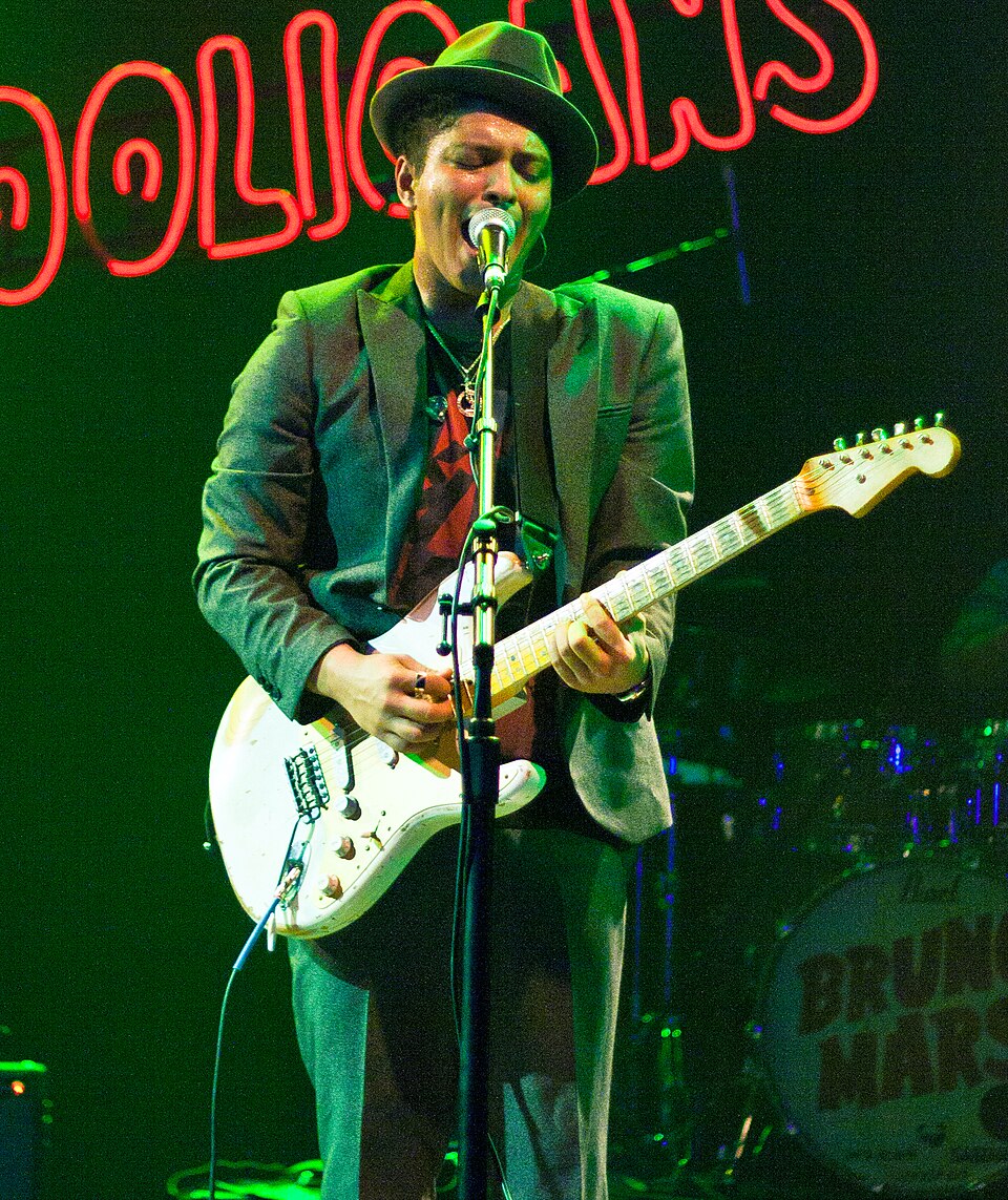 File:Bruno Mars Doowops.jpg