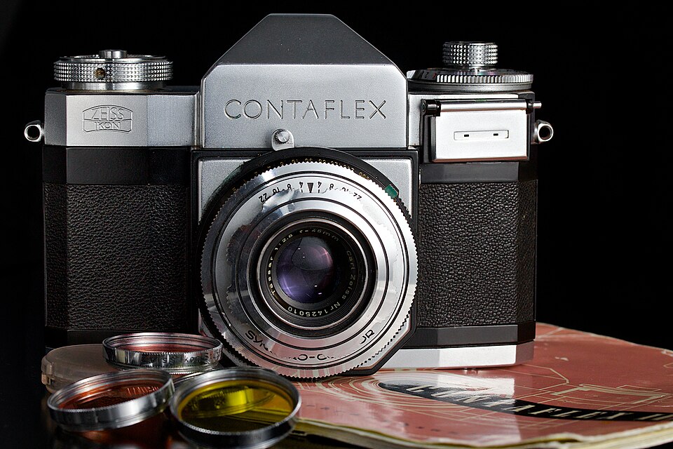File:Contaflex II.jpg
