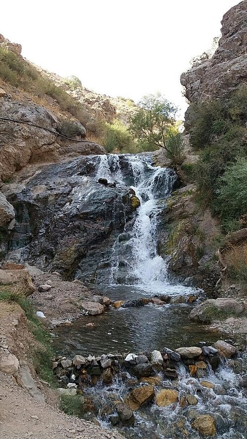 File:First waterfall in Sefid Aran.jpg