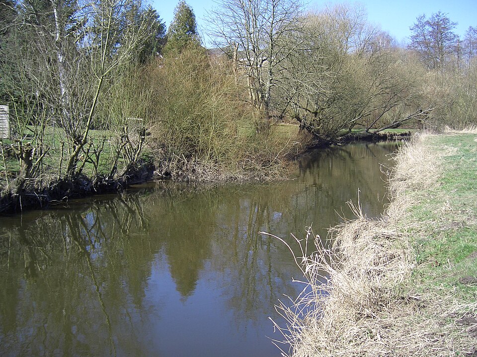 File:Schwartau km 29,8 in Bad Schwartau.jpg