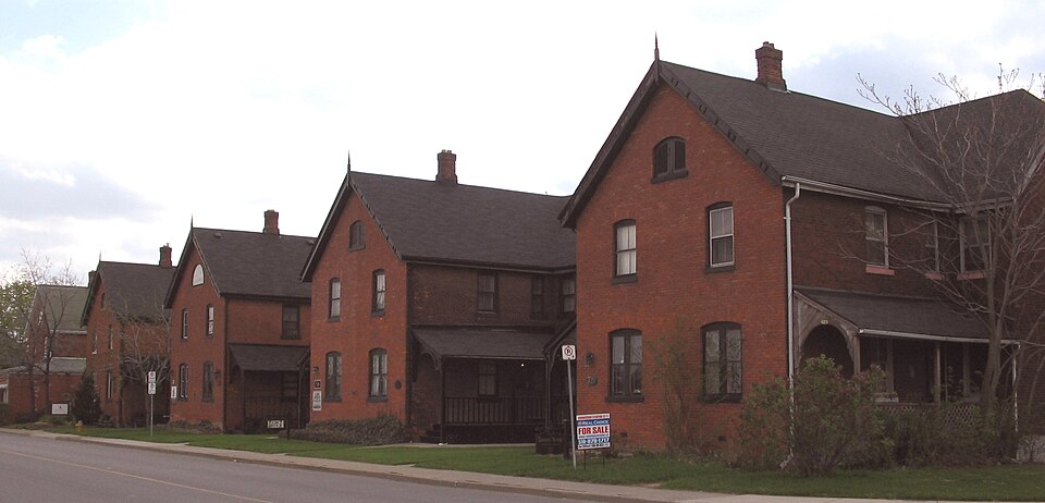 File:721- 763 Walker Rd.jpg