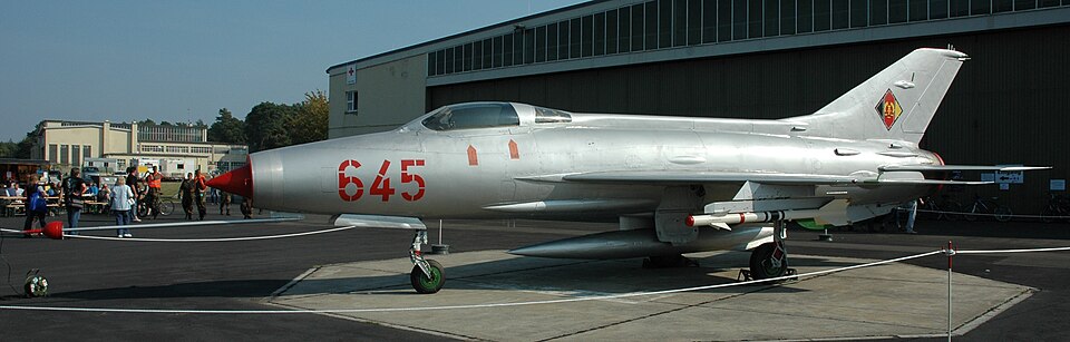 File:MiG21F13.jpg