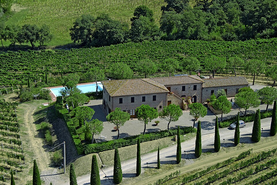 File:Agriturismo Casa di Bacco (Montepulciano) 06.jpg