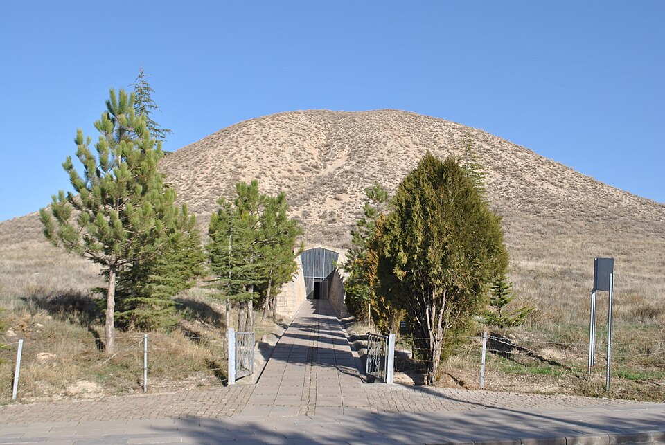 File:Gordion82.JPG