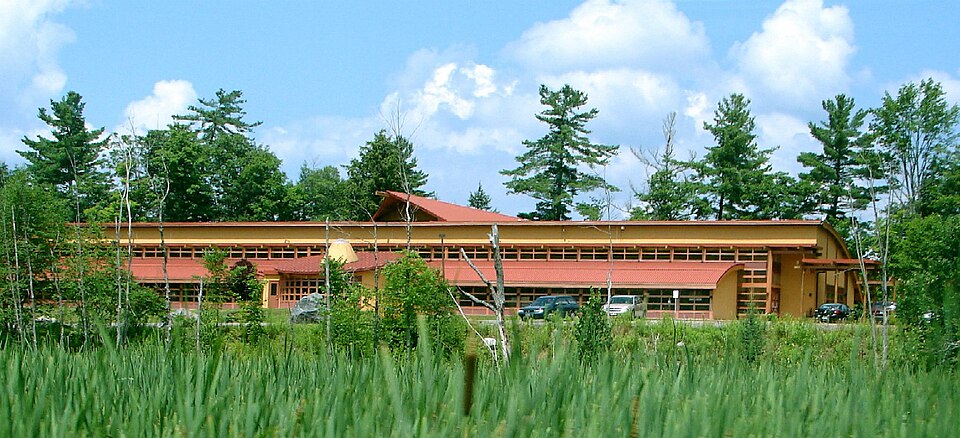 File:Wahta ON.JPG