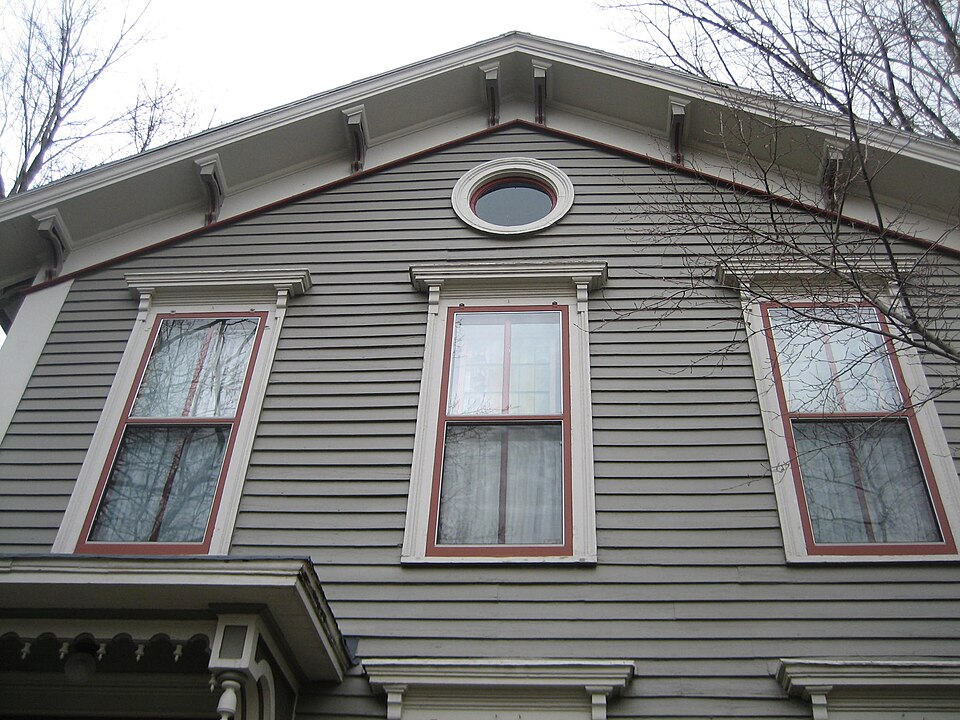 File:Bloomington Il Benjamin House6.JPG