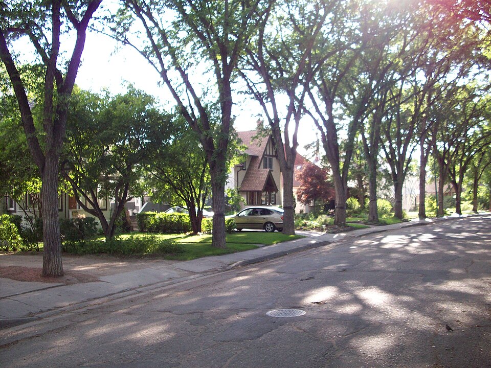 File:Leopold Crescent.jpg