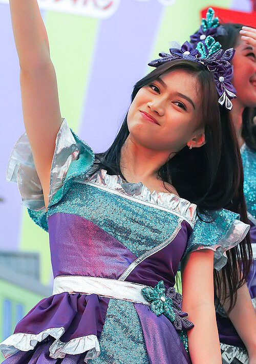 File:Melody Nurramdhani Laksani (22493920964).jpg