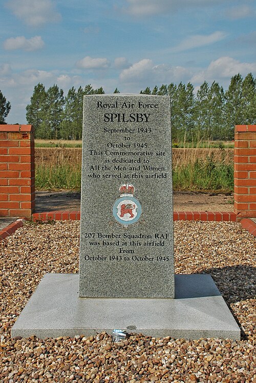 File:RAF Spilsby Memorial Front.jpg